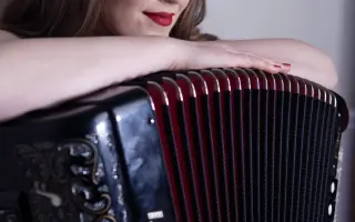 Pomohli ste Júlii Masnicovej vydať prvé debutové CD