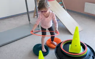 Keď jedna rúčka nestačí: Pomôžme päťročnej Tamarke v rozvoji
