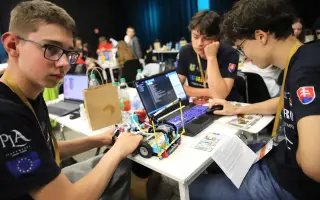 Pomôžte nám splniť sen: reprezentovať Slovensko na finále robotiky v Portoriku!