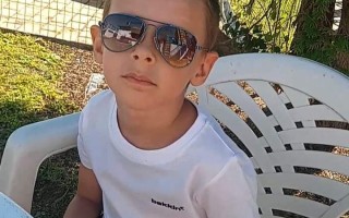 Pomôžme mamičke Leuška s autizmom s pokrytím životných nákladov