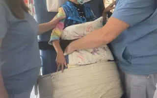 Pomôžte Petronelke urobiť jej prvý krok