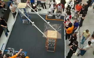 Pomôžte stredoškolákom z Michaloviec dostať sa na MS v robotike v Kórei