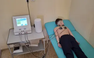Pomôžme Maximkovi chodiť a behať ako jeho kamaráti