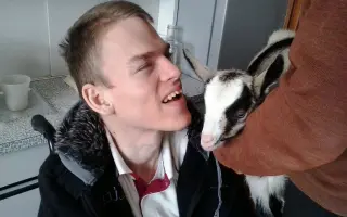 Doprajte Filipovi slobodu na kolesách