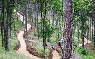 Pomôžte nám vybudovať nový flowtrail v Bojniciach