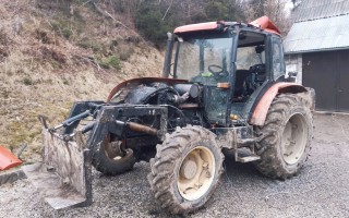 Pomôžte nášmu tatinovi opraviť traktor, ktorý je jeho zdrojom obživy
