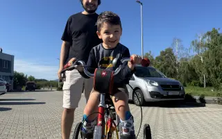 Pomôžme Adamkovi so spastickou kvadruparézou