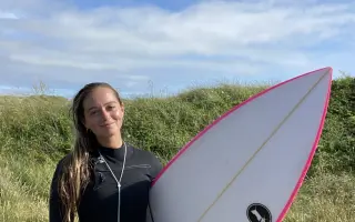 Pomôžte Aničke reprezentovať Slovensko na svetových surfingových hrách v Peru