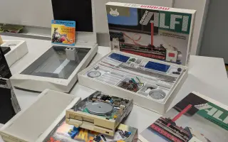 Pomôžte vytvoriť múzeum počítačovej techniky v SOŠ-IT v Novej Dubnici