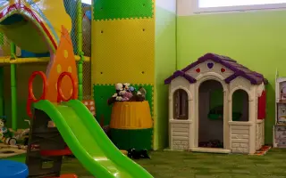 Pomôžte nám zariadiť nový domov pre obľúbený detský kútik v Petržalke