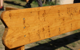 Podporte projekt stavania lavičiek pre Chalúpku