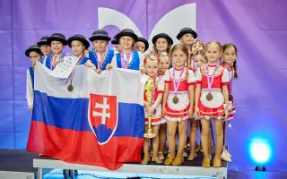 Podporte majstrovské ambície Mažoretiek Royal