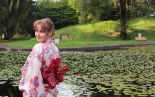 Sen o vzdelaní ma zaviedol až do Japonska. Pomôžte mi ho uskutočniť.