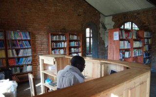 Tlačiareň pre knižnicu v Burundi