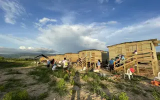 Nový začiatok. Strecha nad hlavou pre rodiny v Hondurase iba za 3700€.