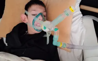 Pomôžme Marekovi pravidelne cvičiť