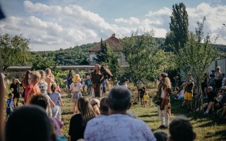 Baťovianska záhrada | Vybudujme deťom ich Kopec radosti