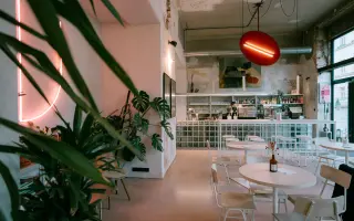 Pomôžte nám dostať Výklad na medzinárodnú klubovú scénu