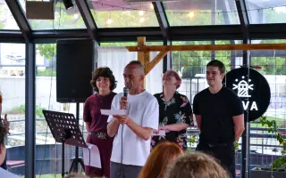 Projekt SASPENS: Podporte tlač knihy s tvorbou mladých súčasných básnikov!