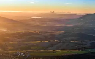 Slovensko, krajina príbehov – podporte obrazovú knihu príbehov, legiend a poézie