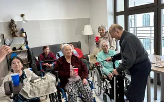 Nezabúdajme na nich: PODPORTE VIVENTI A POMÔŽTE ĽUĎOM S ALZHEIMEROM