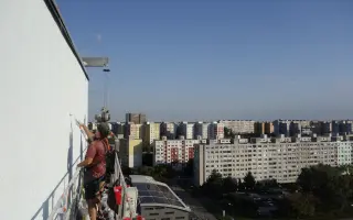 Pomôžte obnoviť štvrtú petržalskú monumentálnu maľbu