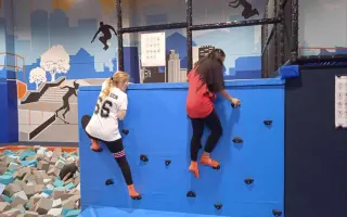 Podporme Oxanu na ceste z detského domova do Austrálie