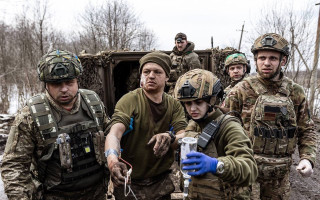 Nabíjacia stanica a generátory - darujme teplo pre ukrajinských obrancov k Vianociam