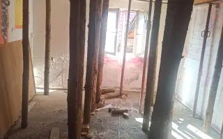 Ničivý požiar nás pripravil o všetko. Pomôžte nám vybudovať znovu domov