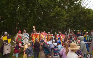 Podporte pestrosť historicko-šermiarskeho festivalu na Devíne