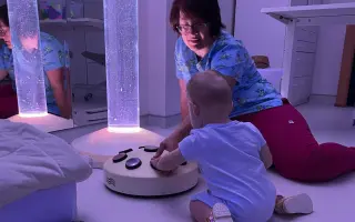 Predčasne narodený Maroško bojuje o svoj prvý krok. Pomôžme mu. Predčasne narodený Maroško bojuje o svoj prvý krok. Pomôžme mu.