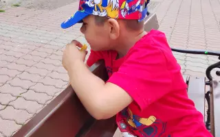 Darujme Leovi delfinoterapiu, ktorá mu pomôže napredovať