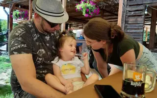 Pomôžme Emke urobiť krok vpred