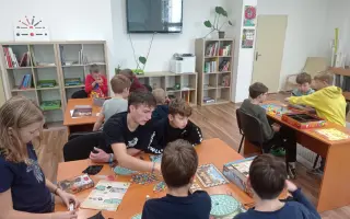 Pomôžme deťom spoznať svet stolových hier – rozvíjame deti zábavne!