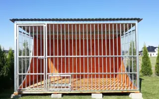 Pomôžte zabezpečiť koterce pre psíkov