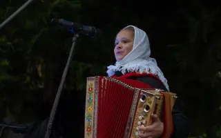 Z dvoch radov na tri - pomôž mi získať trojradovú heligónku