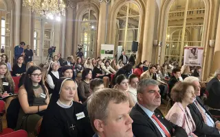 Podporte občianske združenie Nenápadní hrdinova a ich aktivity