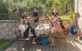 HMOTA | Podporte online platformu mladých kreatívnych ľudí
