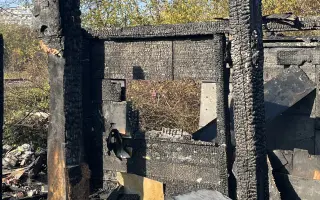 Veľký požiar pohltil domovy 29 ľudí. Pomôžme.