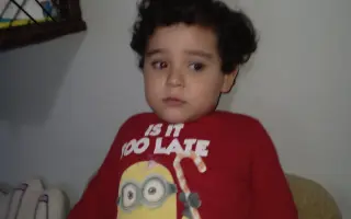 Darujme Riškovi špeciálne pomôcky na rozvoj reči, hrubej a jemnej motoriky