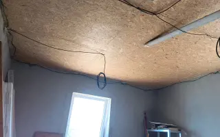 Pomôžme rodine znovu sa postaviť na nohy po požiari ich domova