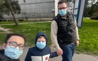 Malý bojovník Theo, ktorý nestráca úsmev: Darujme chlapcovi šancu na život.