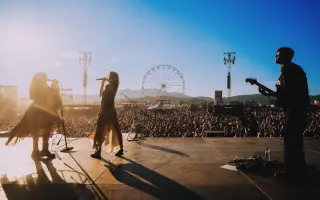 FAYE| Nech ticho rozpráva: podpora na nový singel Ticho plné slov