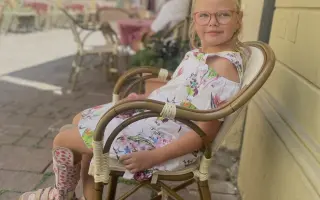 Každý krok sa počíta. Pomôžme Larisske získať novú ortézu.