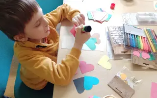 Pomôžme Kristiánkovi nájsť svoj hlas a lepšie porozumieť svetu