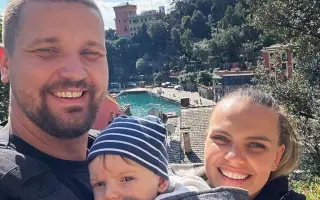 Podporte manželku a malého syna po náhlej strate manžela a otca