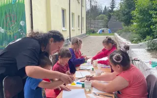 Pomôžme deťom bez rodičov a deťom postihnutým vojnou