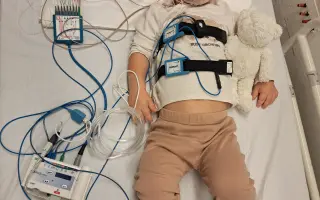 Pomôžme Adamkovi pokračovať v liečbe aby mohol vyrásť