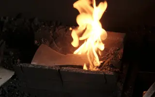Priložte ruku k ohňu! Podporte prezentáciu kováčstva na Orave.