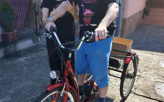 Prispejme  Ivkovi na nový trojkolesový bicykel, ktorý mu zlepší život